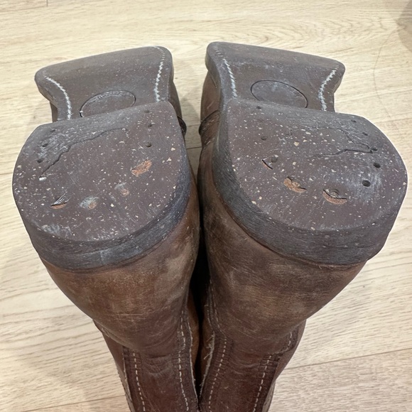 Red Wing Shoes - Iron Ranger - 8111 - Size 7.5 - Picture 9 of 9